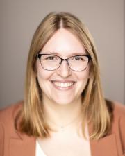 Katherine I. Knowles headshot